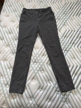 Express Black & White Check Skinny Pants